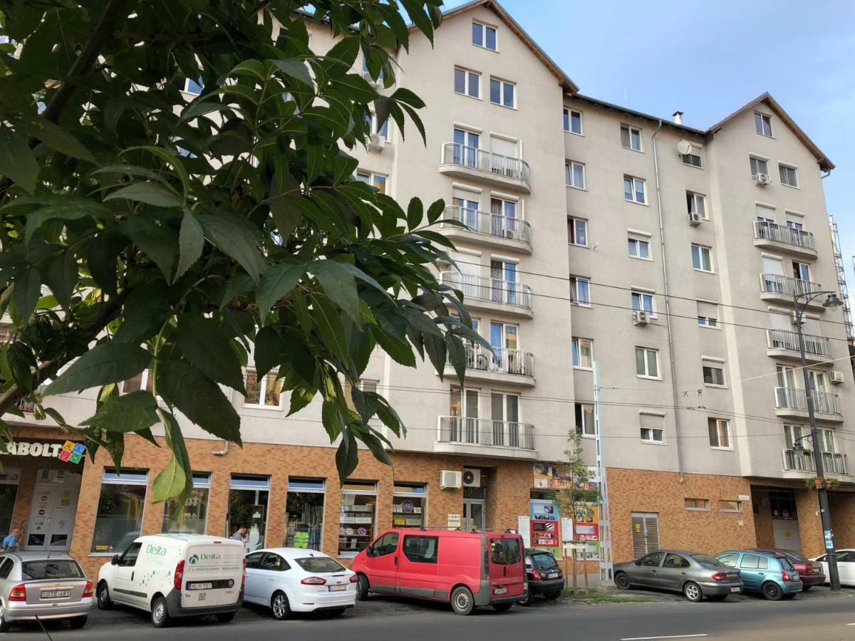 Cozy Apartment in District 8 Budapeszt Zewnętrze zdjęcie